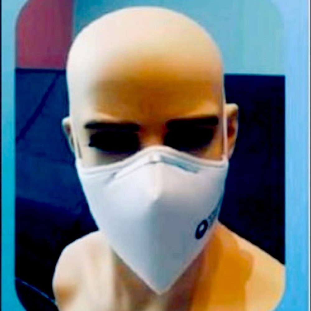 I’m selling whole sale of reusable masks!